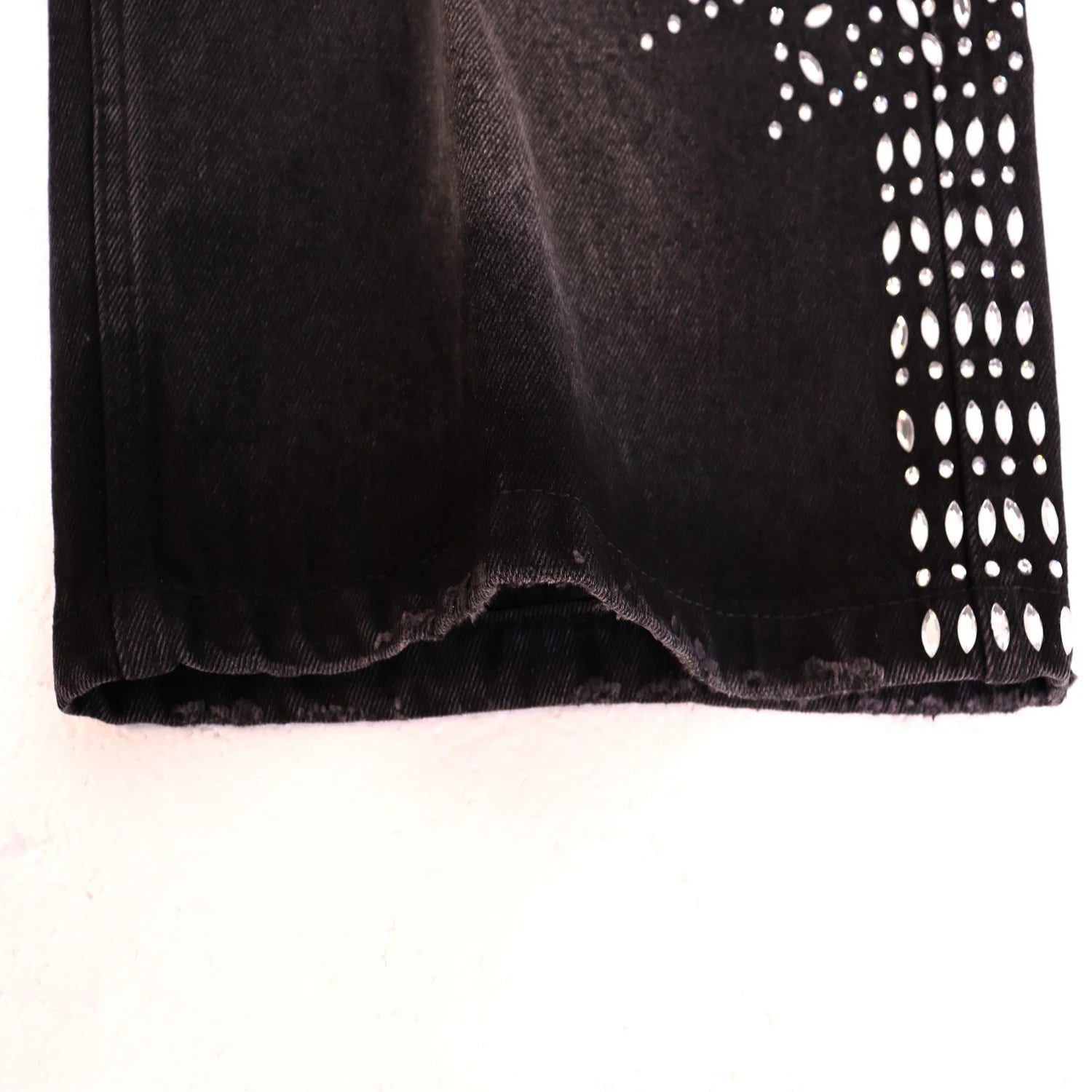 2026 New Fashion Shinning Diamond Washed Jeans Shorts for Men and Women Vintage Baggy Rhinestone Baggy Denim Shorts Oversized