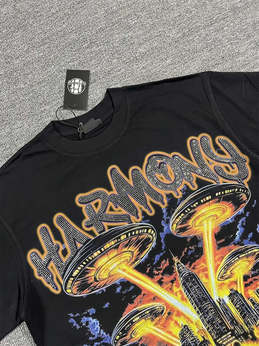New Retro Wash HARMONY Letters Rhinestone Print Logo T Shirt Men Fashion Cotton casual  Shinning Diamond Oversized hip-hop Tees